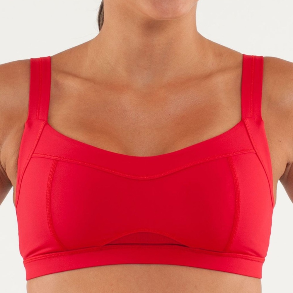 Nwot. Lulu run engage bra